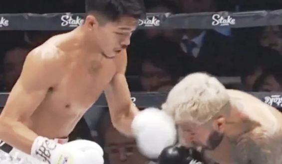 JUNTO NAKATANI ARREBATÓ LA CORONA WBC A ALEXANDRO “PEQUEQUE” SANTIAGO