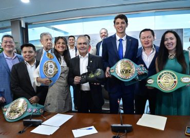 CASTA DE CAMPEONES, SENADO DE LA REPÚBLICA RECONOCE A LOS HERMANOS SEBASTIÁN Y GABRIELA FUNDORA