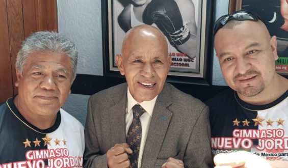 RECONOCEN AL GRAN “GRILLO DE CUAJIMALPA” LUPE PINTOR EN EL NUEVO JORDAN