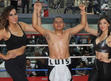 TEYUCO VENCIÓ A CORTÉS, EN DUELO ESTELAR EN RING CENTRAL