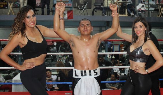 TEYUCO VENCIÓ A CORTÉS, EN DUELO ESTELAR EN RING CENTRAL