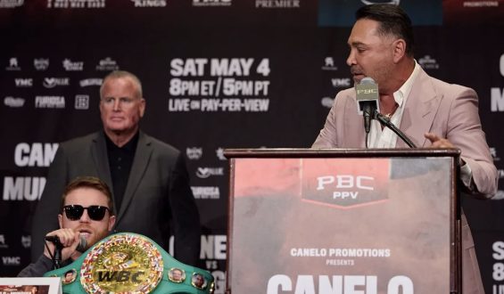 CANDENTE CONATO DE BRONCA PROTAGONIZARON CANELO Y DE LA HOYA