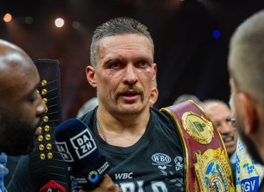 OLEKSANDR USYK ES CAMPEÓN INDISCUTIDO DE PESO COMPLETO, VENCIÓ A TYSON FURY