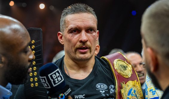 OLEKSANDR USYK ES CAMPEÓN INDISCUTIDO DE PESO COMPLETO, VENCIÓ A TYSON FURY