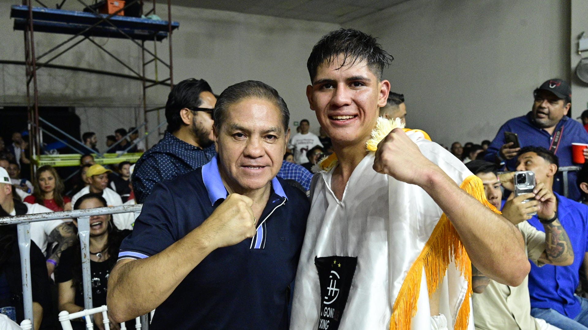 GABRIEL “NITCHS” JIMÉNEZ DERROTÓ A FLAVIO HERNÁNDEZ EN “ESTRELLAS DEL RING”