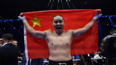 ZHULEI ZHANG NOQUEÓ EN EL QUINTO ROUND AL EX CAMPEÓN MUNDIAL DEONTAY WILDER