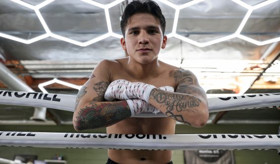 HACER SPARRING CON “CHOCOLATITO” GONZÁLEZ, TIENE MOTIVADO A “BAM” RODRÍGUEZ