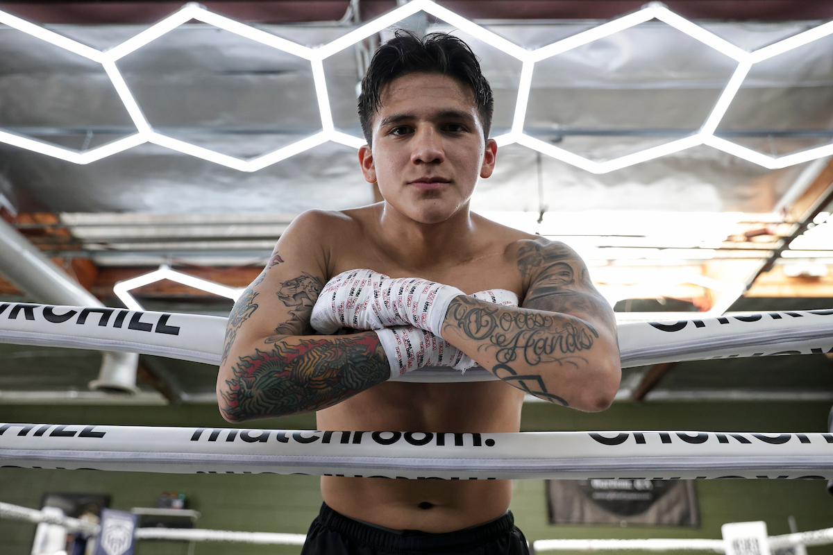 HACER SPARRING CON “CHOCOLATITO” GONZÁLEZ, TIENE MOTIVADO A “BAM” RODRÍGUEZ