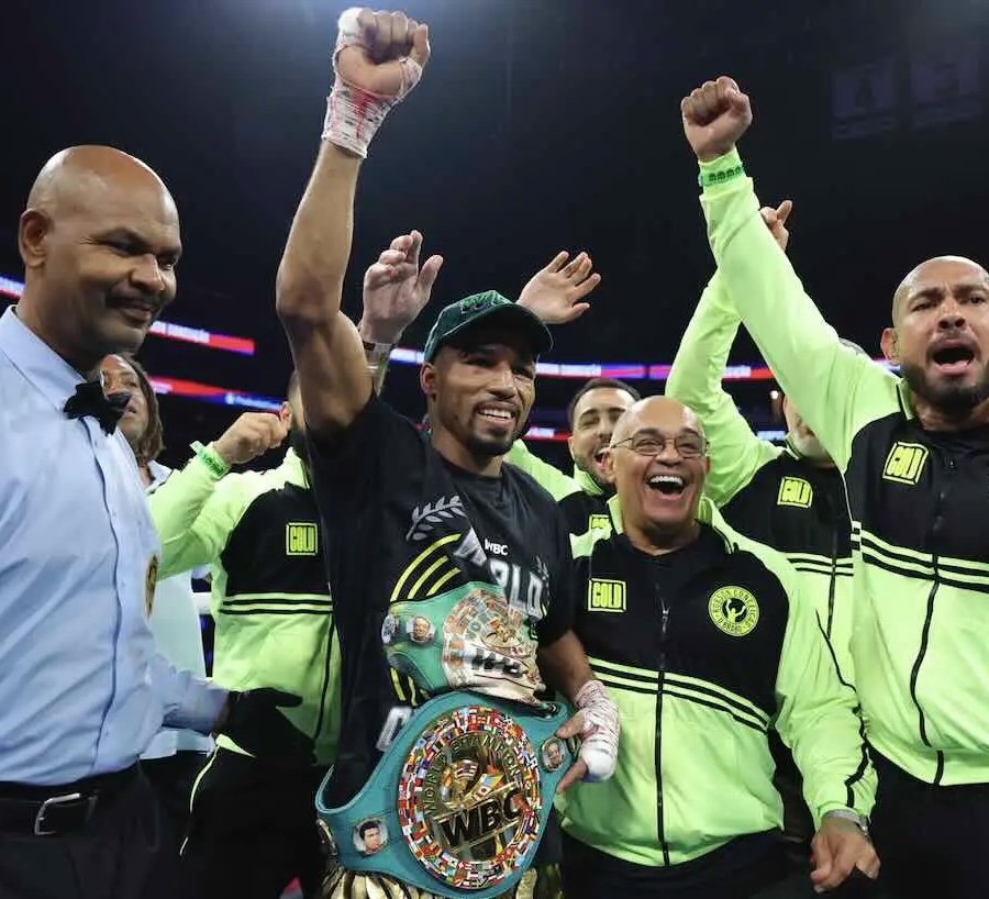 ROBSON CONCEICAO CONQUISTÓ EL TÍTULO MUNDIAL EN SU CUARTA OPORTUNIDAD
