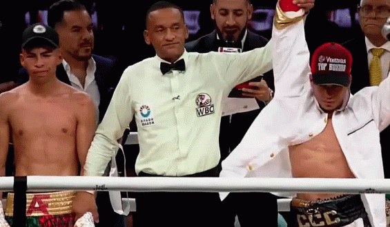 CARLOS CAÑIZALES CONQUISTÓ EL CAMPEONATO PLATA WBC MÍNIMOSCA
