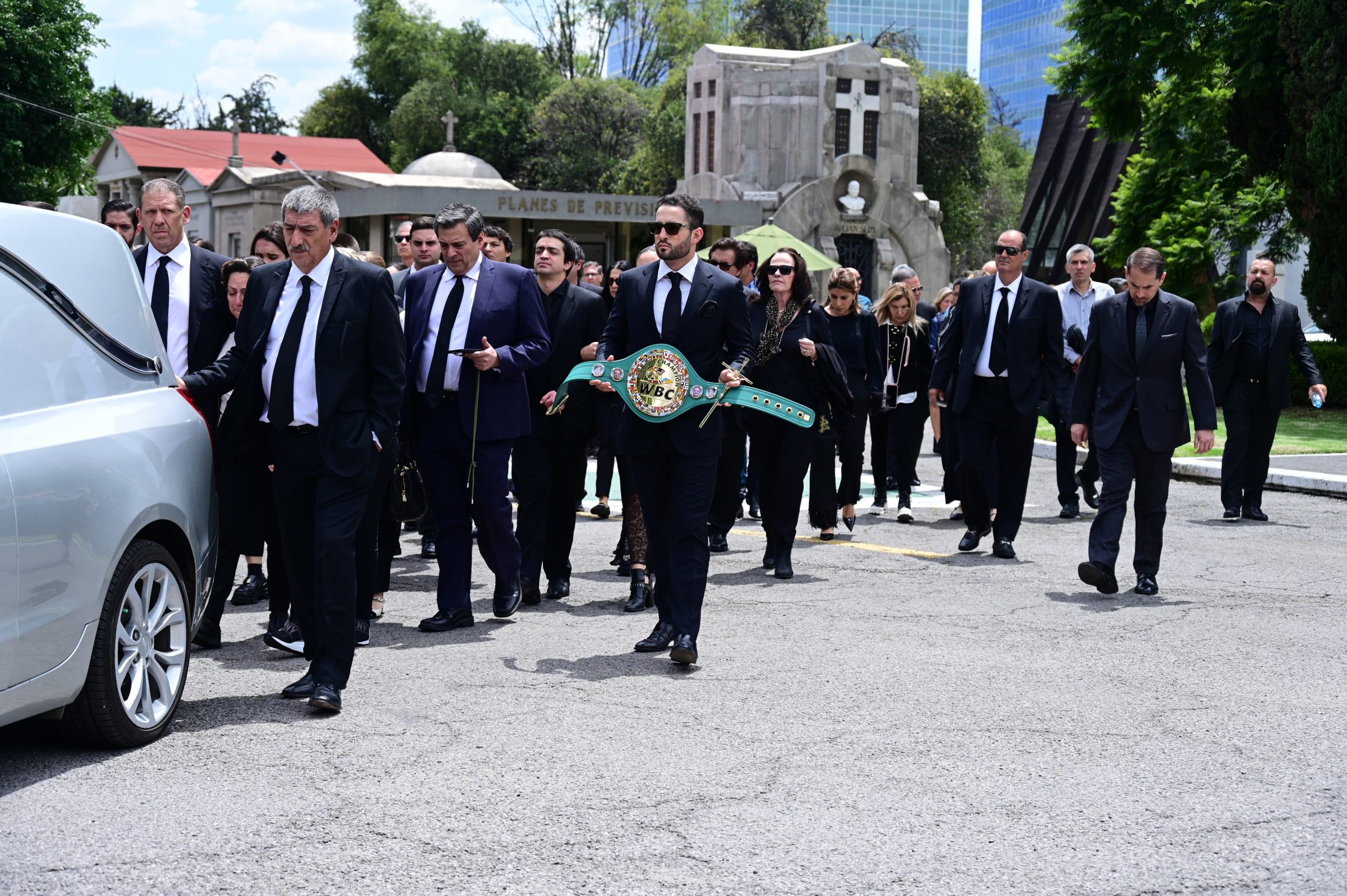 DAN ÚLTIMO ADIÓS A DOÑA MARTHA SALDÍVAR DE SULAIMÁN