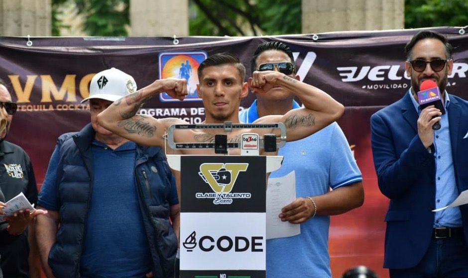 “CHIHUAS” RODRÍGUEZ, LISTO PARA TENER UNA NOCHE DE ALTA INTENSIDAD EN GUADALAJARA