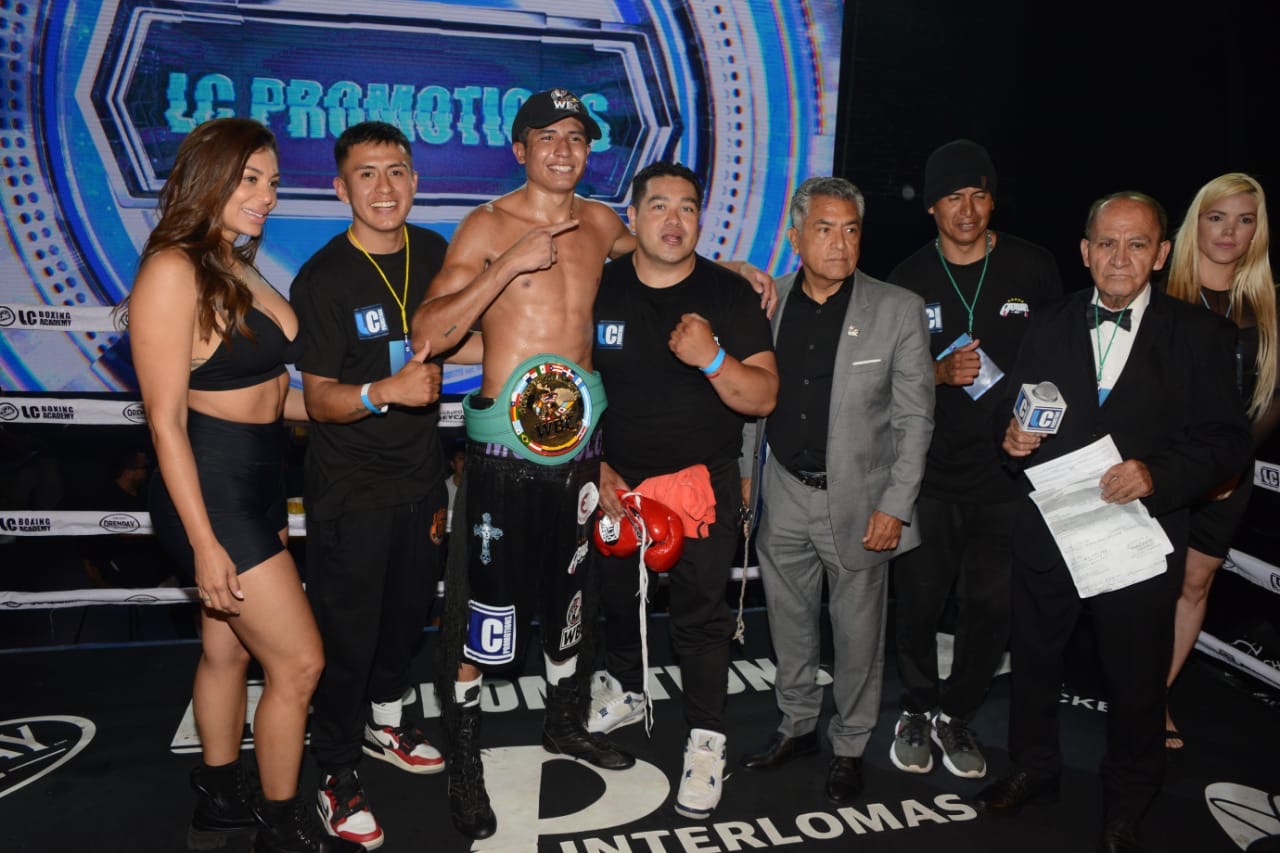 SEBASTIAN “MOCHOLO” CONTRERAS, NUEVO CAMPEÓN JUVENIL WBC DE PESO PLUMA