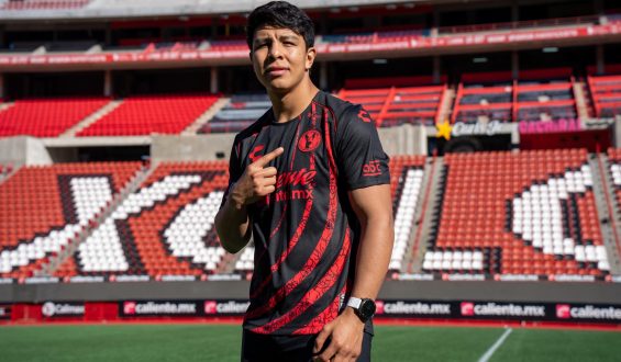 ANTE BRUNA SURACE, JAIME MUNGUÍA VOLVERÁ A COMBATIR EN SU NATAL TIJUANA