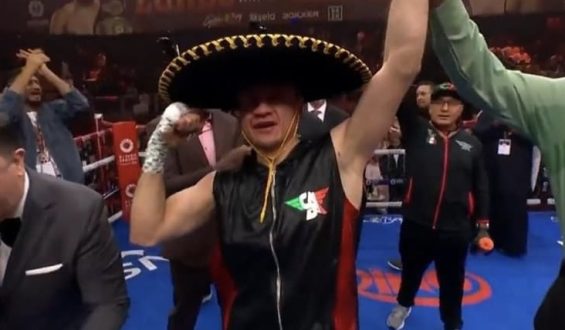 WILLIAM “CAMARÓN” ZEPEDA SE REPUSO DE UNA CAÍDA Y VENCE POR PUNTOS A TEVIN FARMER