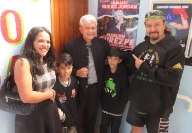 RECUERDOS DE SU INCURSIÓN AL BOXEO