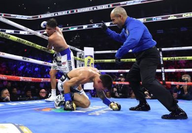 EMANUEL “VAQUERO” NAVARRETE NOQUEÓ EN SEIS EPISODIOS A OSCAR VALDEZ