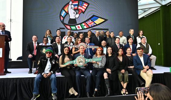 EL CONSEJO MUNDIAL DE BOXEO PRESENTÓ DOS CINTURONES REVOLUCIONARIOS