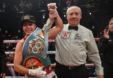 KIM CLAVEL SUPERÓ ANABEL “AVISPA” ORTIZ, Y ES CAMPEONA INTERNACIONAL WBC