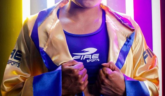 ESMERALDA FALCÓN, EN POS DE SU TERCERA VICTORIA EN EL TERRENO PROFESIONAL