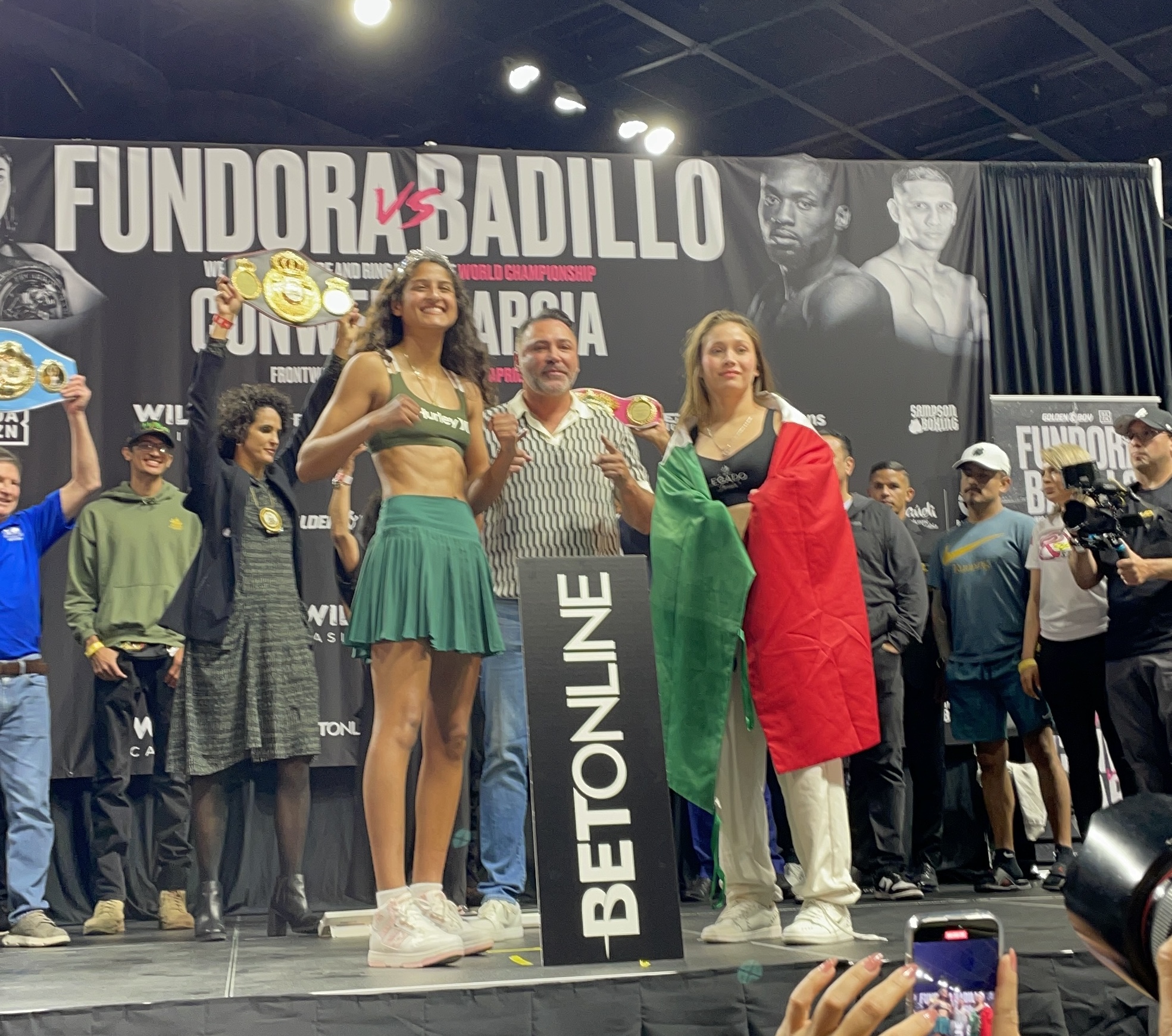 GABRIELA FUNDORA, LISTA PARA APLICAR SU VENENO