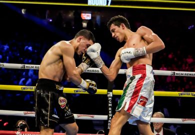RAFAEL “DIVINO” ESPINOZA DESPACHO EN SIETE EPISODIO A EDWARD VAZQUEZ