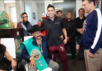 FALLECIÓ PADRE DE EL EX CAMPEÓN MUNDIAL LEO SANTA CRUZ