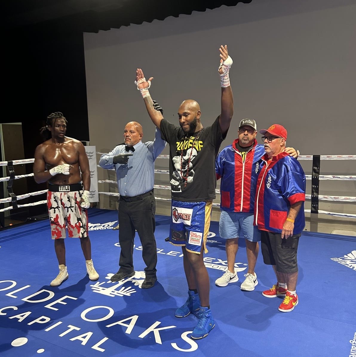 DARIEL “LUCERO” DUQUESNE, EN PLAN INTRATABLE, NOQUEÓ EN DOS ROUNDS A THEODORE MORSE