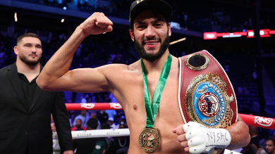 HAMZAH SHEERAZ APLASTÓ A EDGAR BERLANGA EN NUEVA YORK