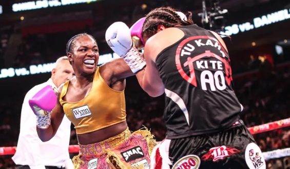 CLARESSA SHIELDS RETUVO SU CONDICIÓNDE CAMPEONA INDISCUTIBLE DE PESO COMPLETO